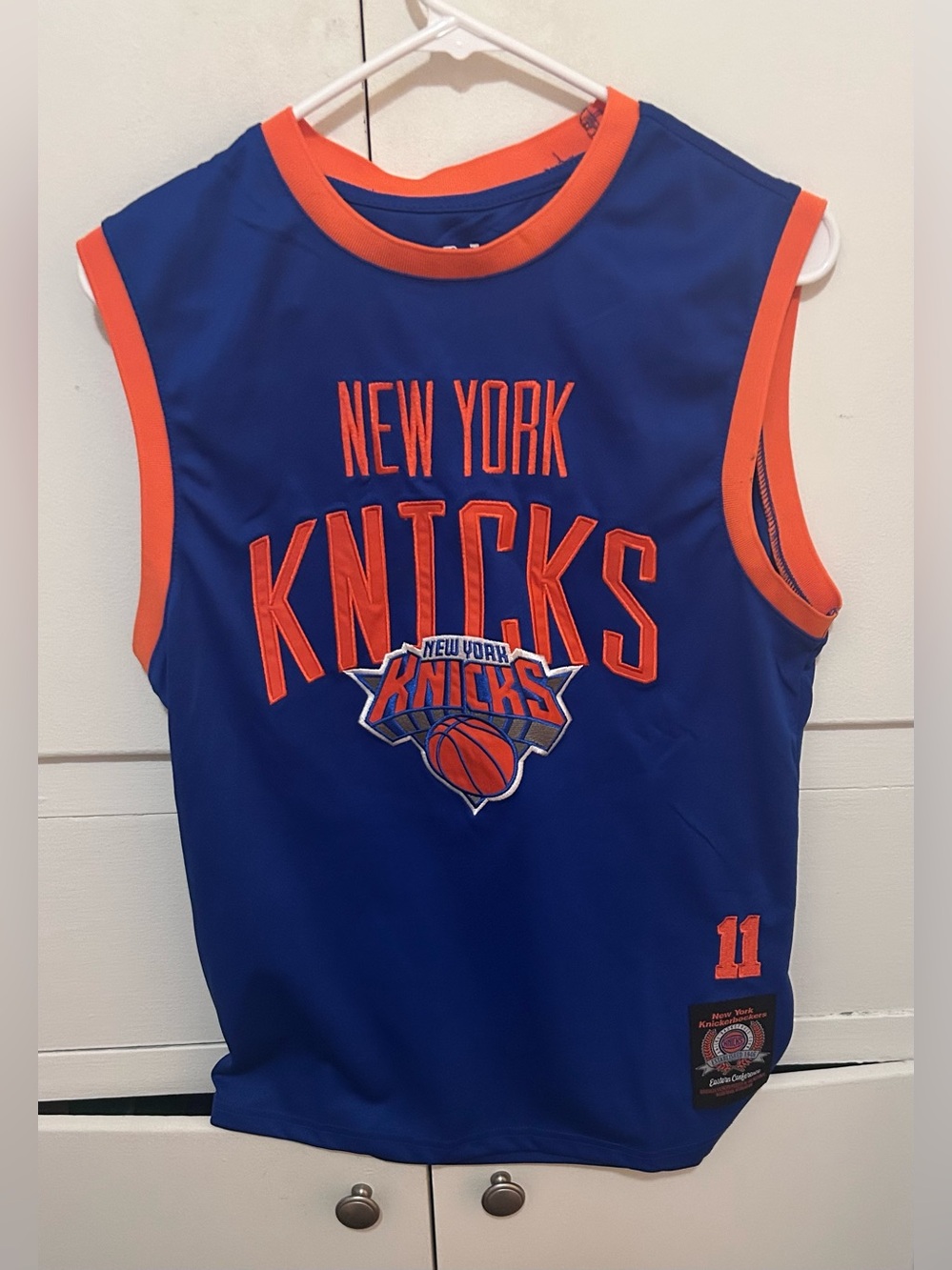Jalen Brunson men’s size small jersey